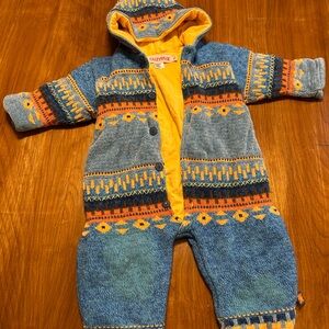 Clayeux Hooded Baby Bodysuit